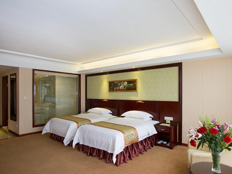 Vienna Hotel Heyuan High-Tech Yi Road Exterior foto